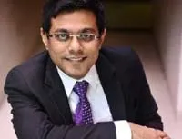 Bates' Dheeraj Sinha to speak at Harvard India Conference