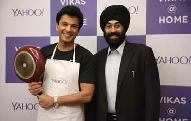 Yahoo ties up with celeb Chef Vikas Khanna to launch cuisine series