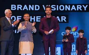 IAA Leadership Awards: Prasoon Joshi, CVL Srinivas named Creative & Media Agency Heads of the Year