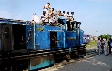 Discovery Channel journeys on subcontinent’s cross-border trains