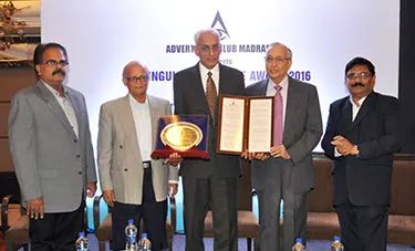 Srinivasan Swamy gets ‘Distinguished Service Award’ from Ad Club Madras