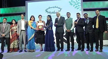 IAA Olive Crown 2016: Dainik Bhaskar, Yes Foundation get Corporate Crusader award
