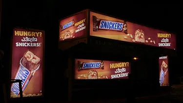 Ecosys OOH puts an end to hunger pangs with Snickers