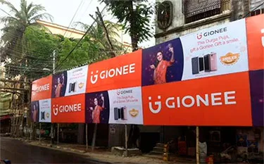 Gionee paints Kolkata orange this Durga Puja