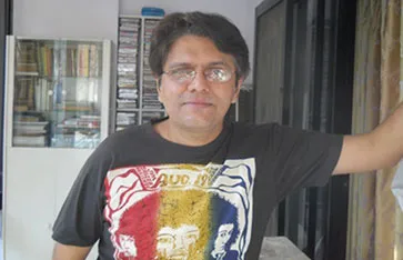 I am recognised for my Amul work: Manish Jhaveri, Copy Consultant for Amul hoardings