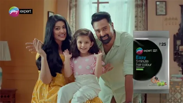 Godrej Expert’s new TVC shows its new Easy 5-minute Hair Colour solution