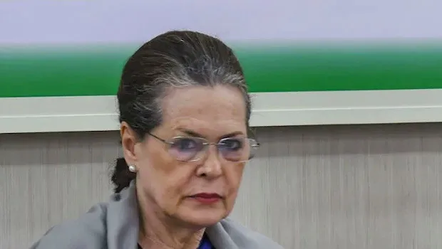 Sonia Gandhi calls for ban on govt ads for 2 years; NBA demands withdrawal of statement