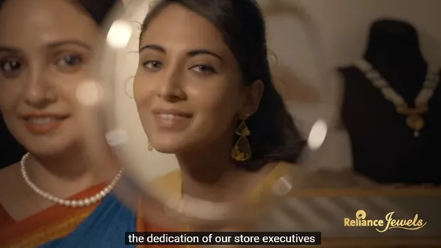 Reliance Jewels launches #RishtonKaDhaga campaign for this year’s Aabhar collection