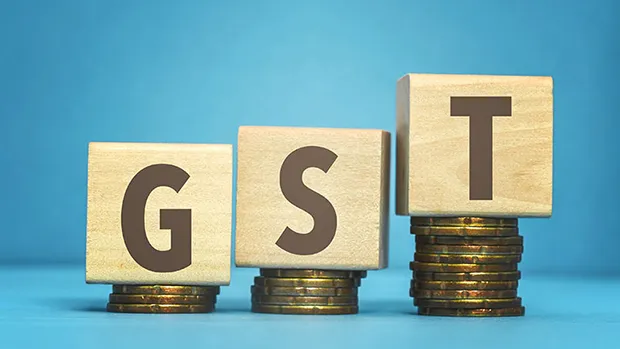 Pre-packed and labelled food products to draw 5% GST; 28% GST on online gaming recommended