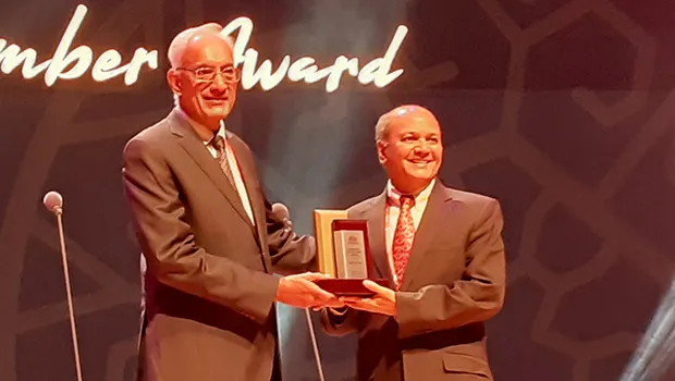 Ramesh Narayan received AFAA Honorary Life Member Award at AdAsia Seoul