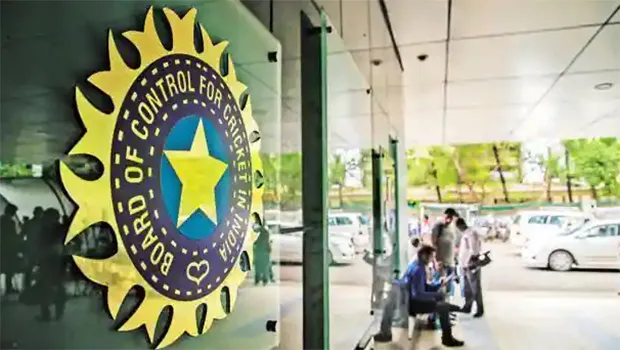 BCCI invites tender for title sponsor for IPL 2024-2028
